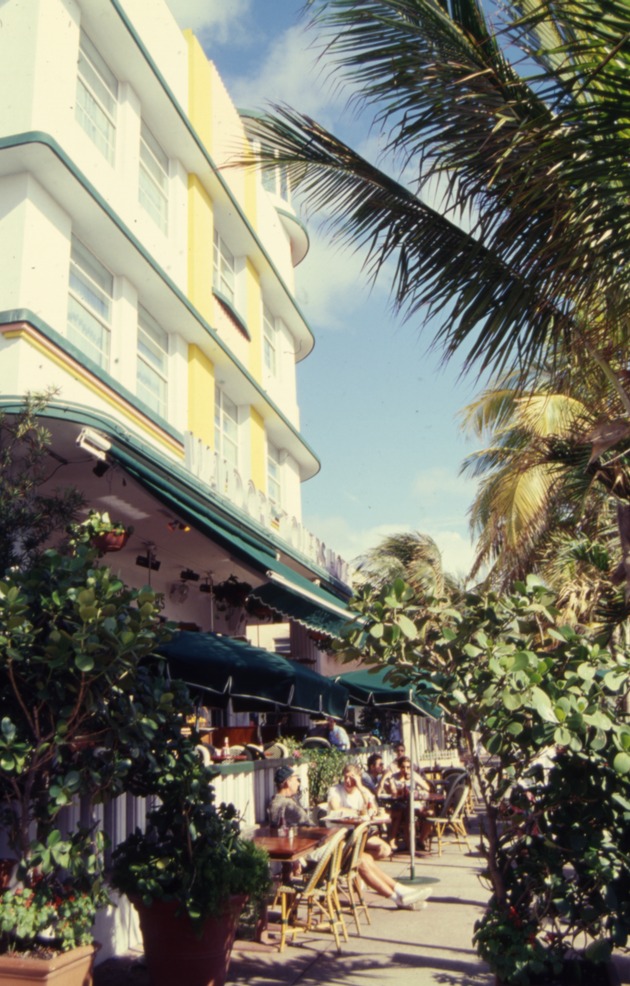 Miami Beach hotels - Image 1 - Waldorf