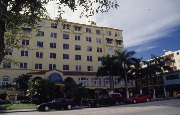 Alamac Apartments - 1300 Collins Ave