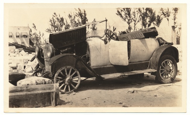 Paige Clover Leaf body located north of Better Service Garage - Recto Photograph