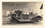 [1927-02-08] Damaged automobile located on 14th Street near Collins