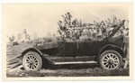 [1927-04-01] Buick Touring located on lot opposite of Better Service Bay front