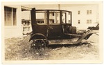 [1927-03-22] Ford Sedan located south of Fountain Apartments, 334 Euclid Ave