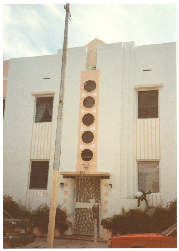 Residential Building on Miami Beach - 