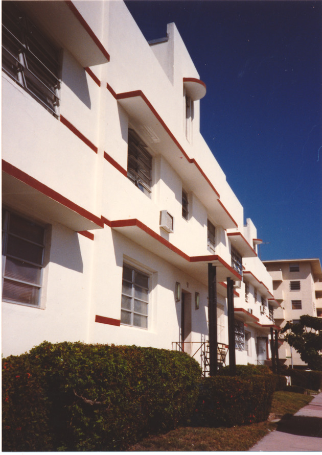 Residential Building on Third Street - 