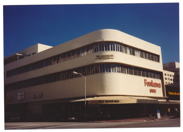 Building on Lincoln Road - 