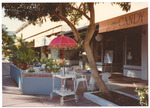 Stores on Lincoln Road