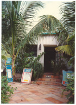 Mermaid Guest House at 909 Collins Avenue