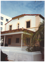 929 Collins Avenue Residence