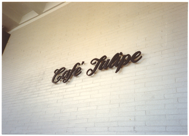 Café Tulipe at 9700 Collins Avenue - 