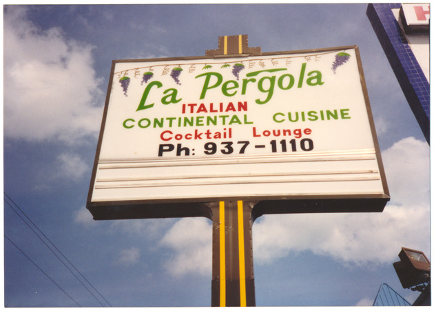 La Pergola Italian restaurant at 17749 Collins Ave