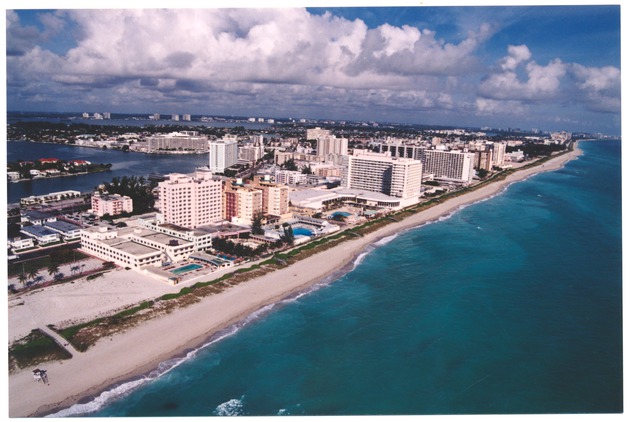 Shoreline along Miami Beach - 