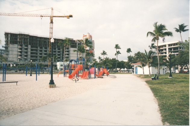 Beach litter on Miami Beach - 