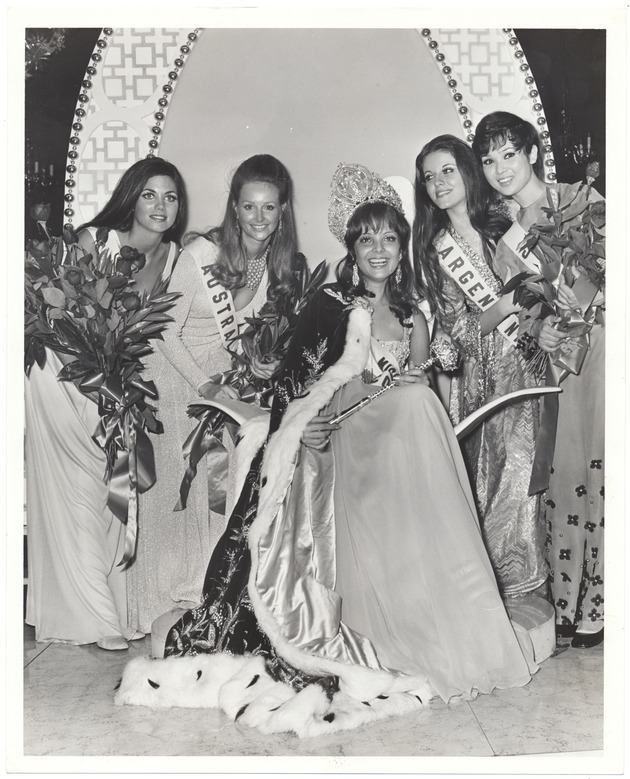 Miss Universe with Miss Australia, Miss Argentina and others - Recto Photograph