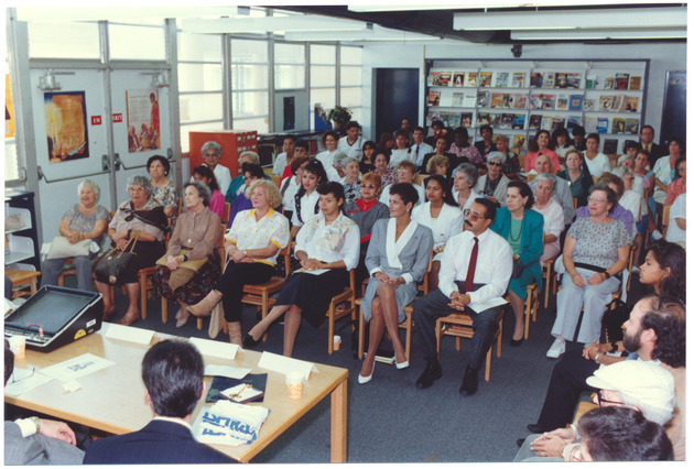 Event at a library - Recto Photograph