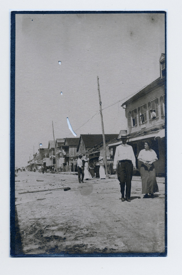 Hurricane damage on an unidentified street