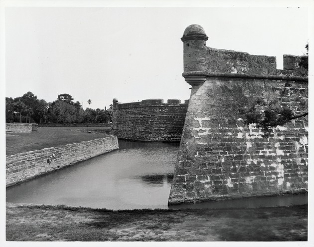 The western bastions of the Castillo de San Marcos, looking North, 1960 - 