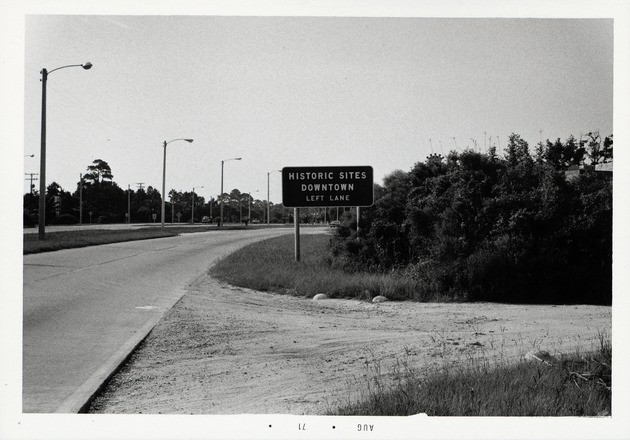 Signage for Historic Sites and Downtown St. Augustine from U.S. 1, looking South, 1971