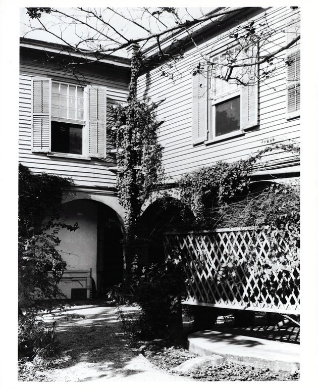 The courtyard of the Peña-Peck House looking toward the corner where the North and East loggias meet, looking Northwest, 1936