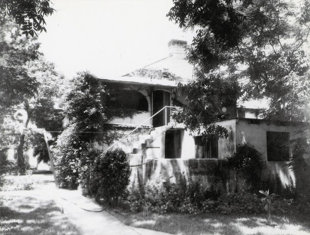 The rear of the De Mesa Sanchez House, looking West, ca. 1950s