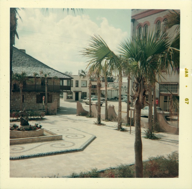 Views of the Hispanic Garden from the balcony of the Pan American Building (Marin-Hassett House), 1967 - 